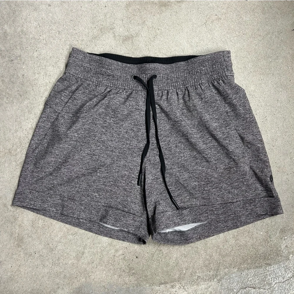 Lululemon Spring Break Away Short 4-way Stretch 3